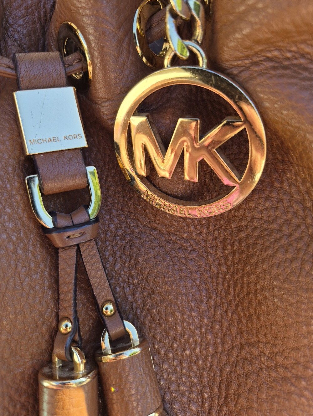 Michael Kors Camden Leather Drawstring Hobo Bag - Picture 5 of 12